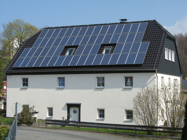 Solaranlage zur Erzeugung von Solarstrom